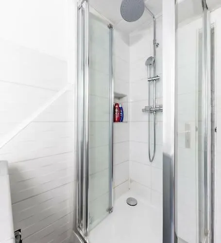 Central & Cosy City Center *